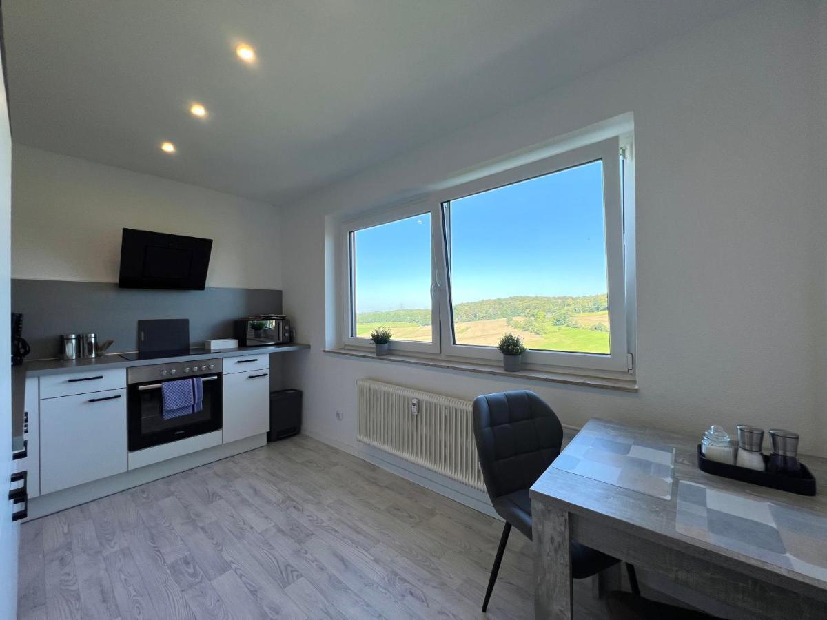 Stilvolles Apartment Mit Laendlichem Ausblick Хаттинген Экстерьер фото