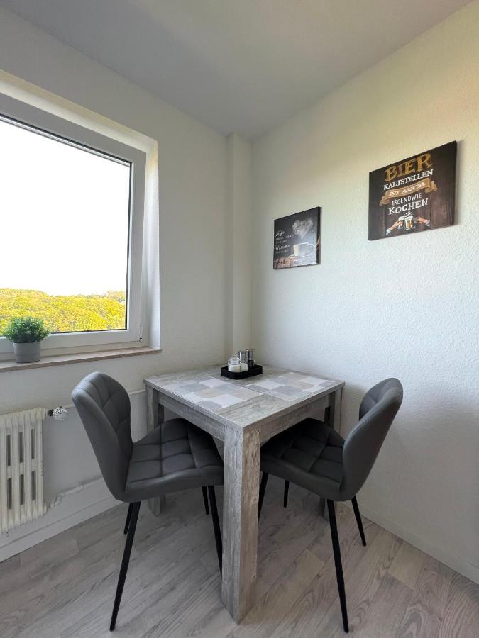 Stilvolles Apartment Mit Laendlichem Ausblick Хаттинген Экстерьер фото